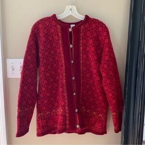 Snowflake Woman Wool Sweater 2X Red Scandanavian Folk Floral Velvet Fantasy